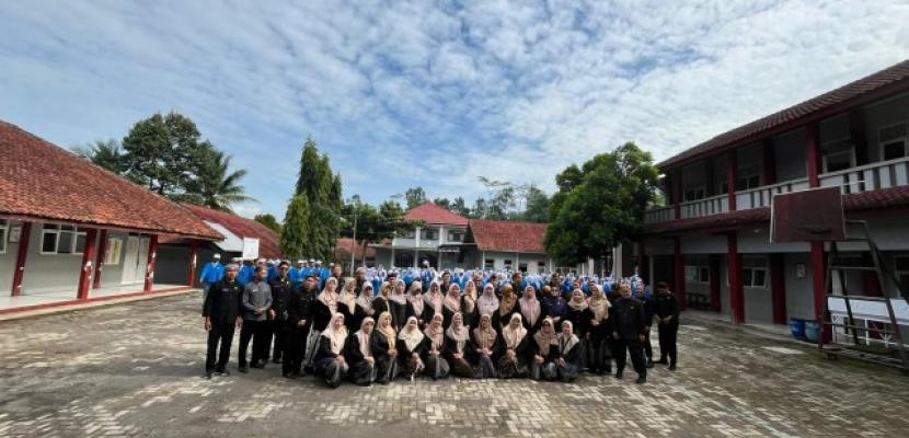 PELAKSANAAN UPACARA HARI GURU NASIONAL DAN PGRI 2025